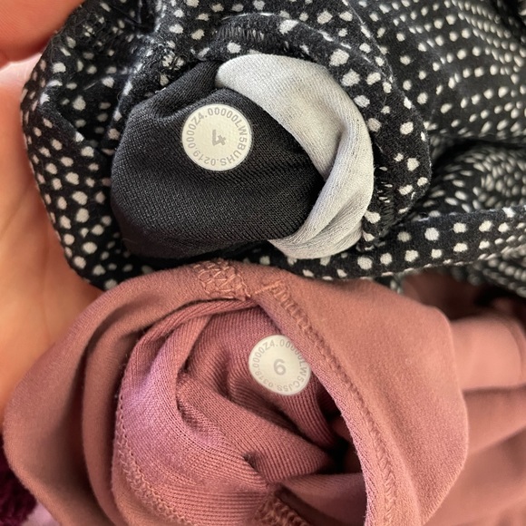 2 pairs Align leggings high rise (can sell separately) - Picture 5 of 6